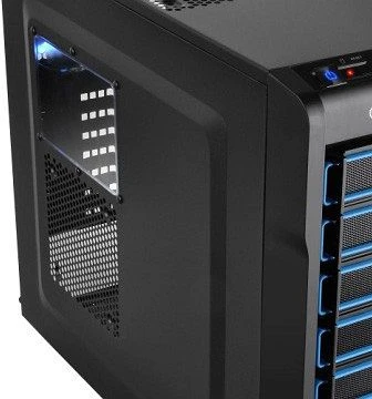 Thermaltake Chaser A21, Acrylfenster