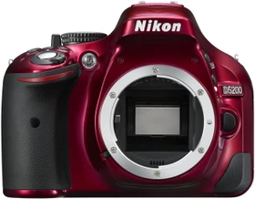 Nikon D5200 rot mit Objektiv Fremdhersteller