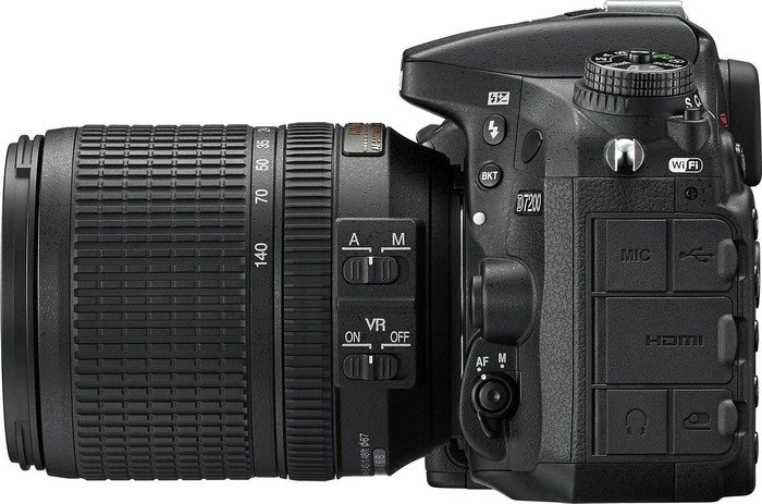 Nikon D7200 mit Objektiv AF-S DX 18-140mm 3.5-5.6 G ED VR