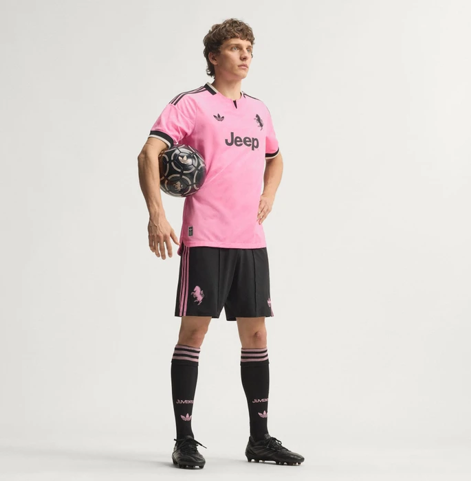 adidas Juventus Turin Authentic 2026/2027 Auswärtstrikot kurzarm (Herren)