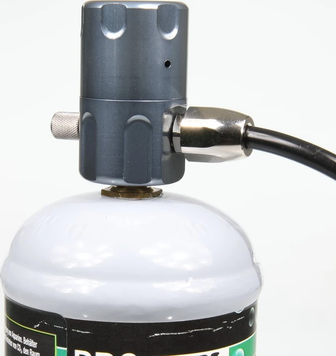 JBL PRO FLORA CO2 Regulator Basic, Präzisions-Druckminderer für Einweg und Mehrweg CO2 Druckflaschen