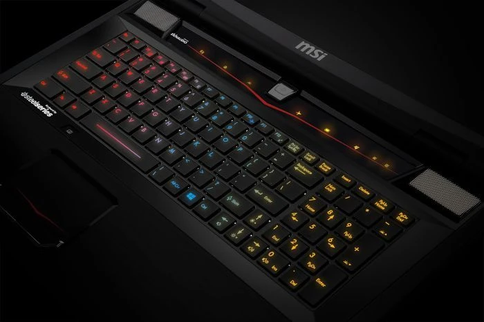 MSI GT70 2PC87FD Dominator, Core i7-4710HQ, 8GB RAM, 1TB HDD, GeForce GTX 870M, DE