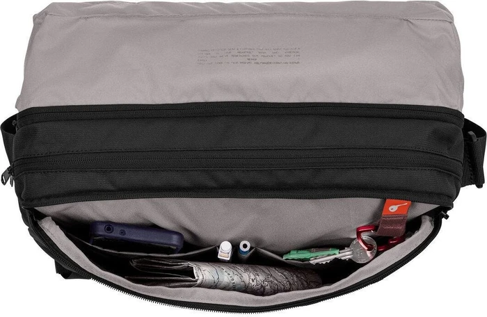 Vaude Rom III M Umhängetasche schwarz