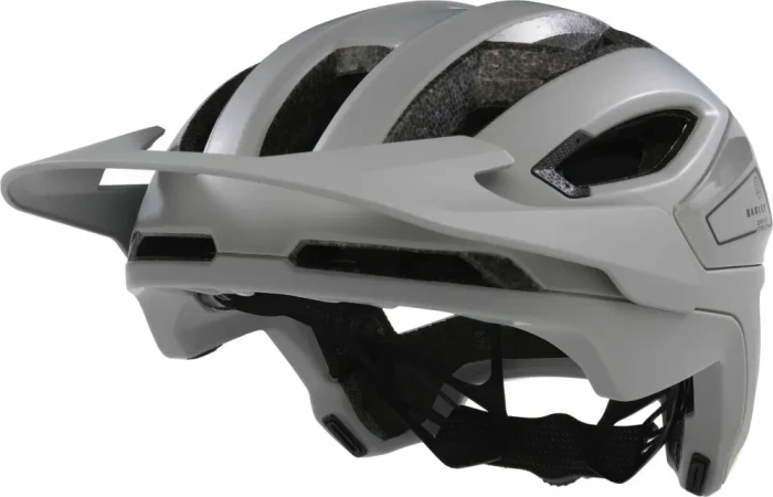 Oakley DRT3 Helm