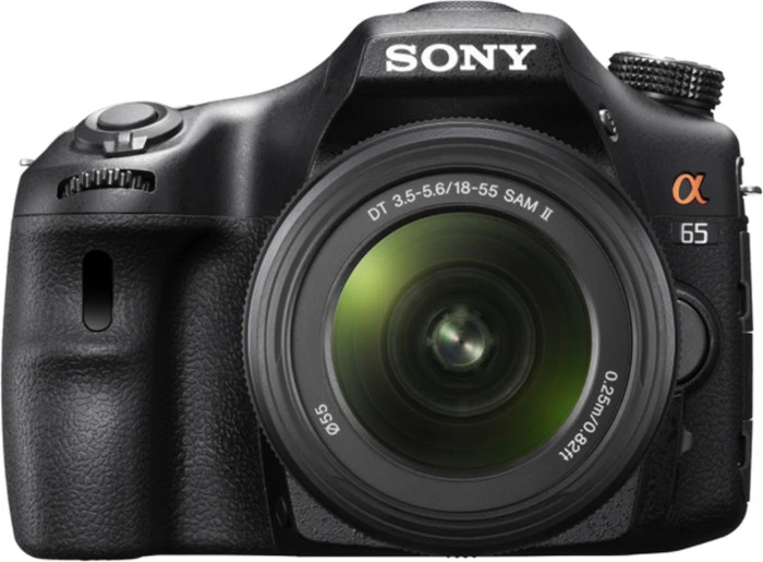 Sony Alpha 65 mit Objektiv 18-55mm 3.5-5.6 DT SAMII und 55-200mm 4.0-5.6 DT SAM