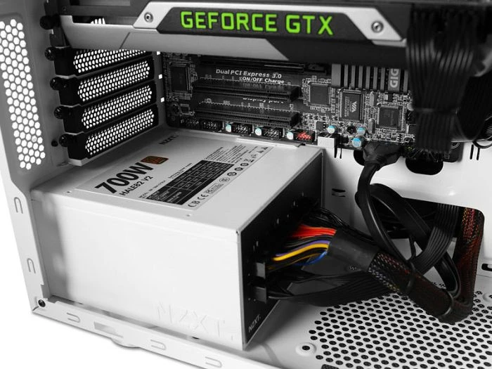 NZXT H230 weiß, schallgedämmt