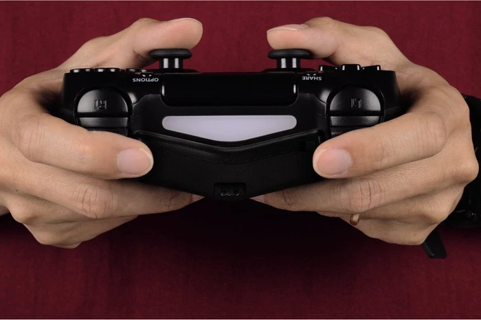 Hama Controller Black Thunder Erweiterungs Akku (PS4)