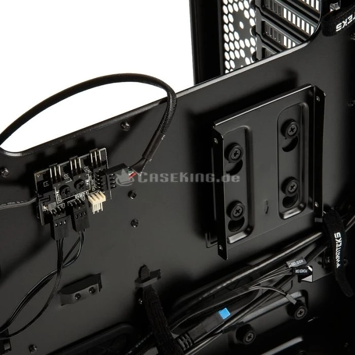 Phanteks Enthoo Pro, schwarz, Acrylfenster