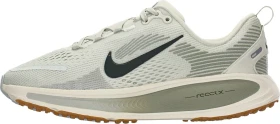 Nike Vomero 18 spruce aura/jade horizon/light silver/black spruce (Junior)
