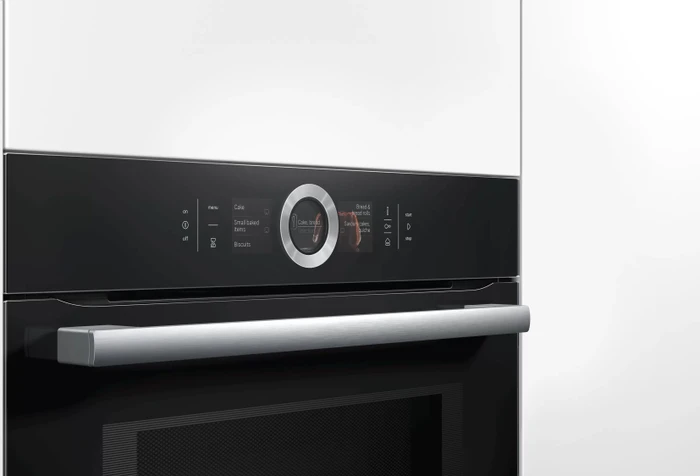 Bosch Serie 8 HNG6764B6 Backofen mit Mikrowelle und Dampfunterstützung