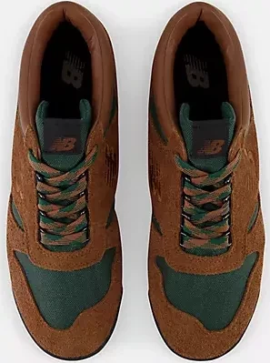 New Balance Rainier Low true brown/nightwatch green/magnet