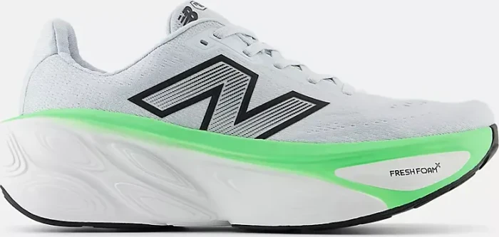 New Balance Fresh Foam X More v5 ice blue/electric jade/black (Herren)