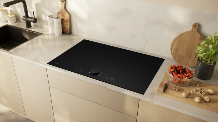 Neff N90 T68NUV4A0 Induktionskochfeld autark mattschwarz