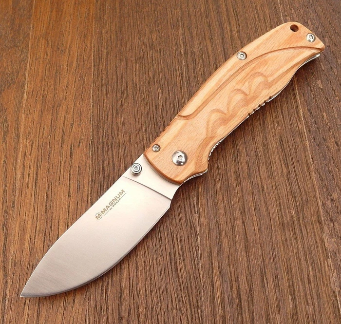 Böker Magnum Pakka Hunter Taschenmesser rot (01MB700)