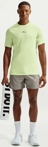 Nike Pro Training Dri-FIT Funktionsshirt kurzarm light liquid lime/black (Herren)