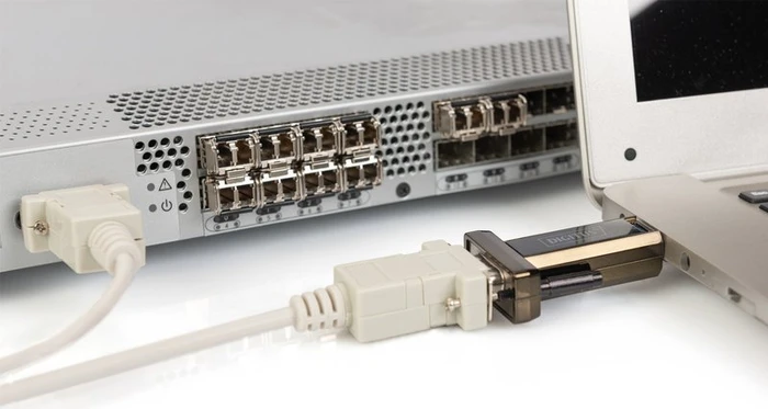 Digitus Adapter USB-A 2.0 Stecker auf seriell RS-232 Stecker