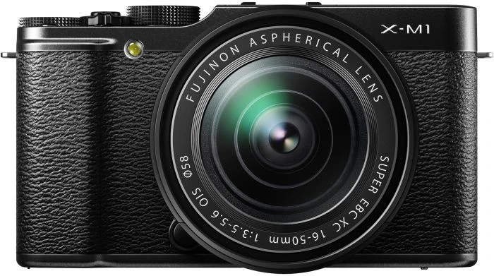 Fujifilm X-M1 schwarz mit Objektiv Fujinon XC 16-50mm 3.5-5.6 OIS