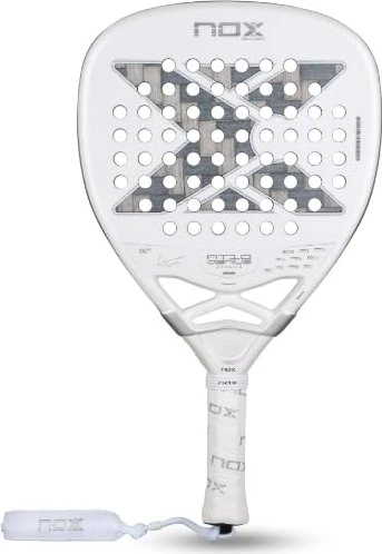 NOX AT10 Luxury Genius Attack 12K Alum Xtrem by Agustín Tapia Modell 2026 Padel-Tennisschläger
