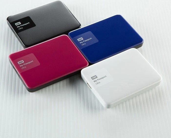 Western Digital WD My Passport Ultra Metal Edition schwarz 1.5TB, USB 3.0 Micro-B