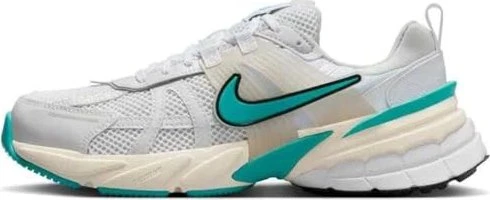 Nike V2K Run white/coconut milk/summit white/dusty cactus