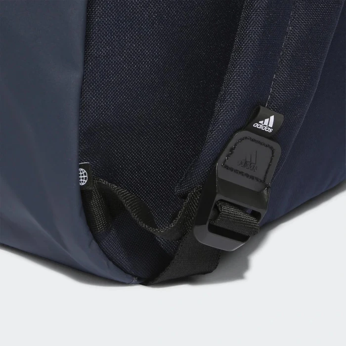 adidas Classic Badge Of Sport shadow navy/white