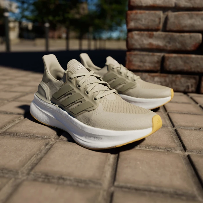 adidas Ultraboost 5 putty grey/zero metallic (Damen)