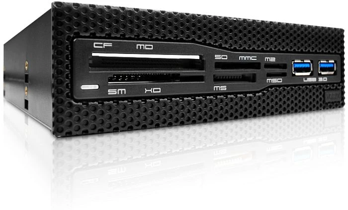 NZXT Aperture M, USB 2.0