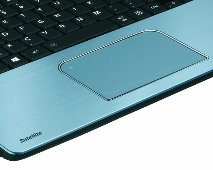 Toshiba Satellite S70t-A-109, silber, Core i7-4700MQ, 16GB RAM, 1TB HDD, GeForce GT 740M, DE