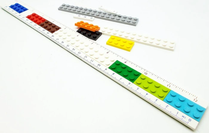 LEGO Lineal 15cm, zum Zusammenbauen