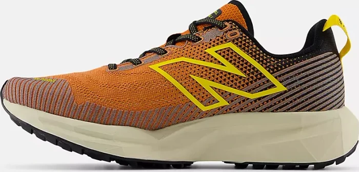 New Balance FuelCell Venym infield clay/black/ginger lemon (Herren)