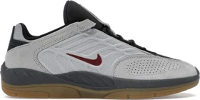 Nike SB Vertebrae light smoke grey/dark smoke grey/black/dark team red (Herren)