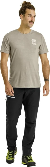 Ortovox 150 Cool Mountain Mission Funktionsshirt kurzarm grey sand (Herren)