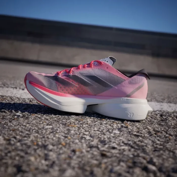 adidas Adizero Adios Pro 3 pink spark/aurora met./sandy pink (Damen)