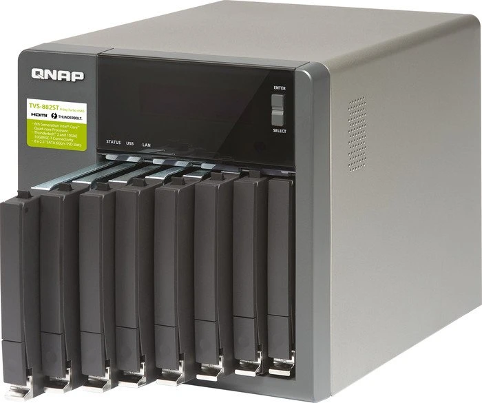 QNAP TVS-882ST3-i7-16G, 16GB RAM, 2x RJ-45 10GBase-T, 2x RJ-45 1000Base-T