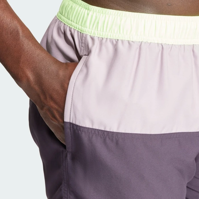 adidas Colorblock CLX Badeshorts aurora black/green spark (Herren)
