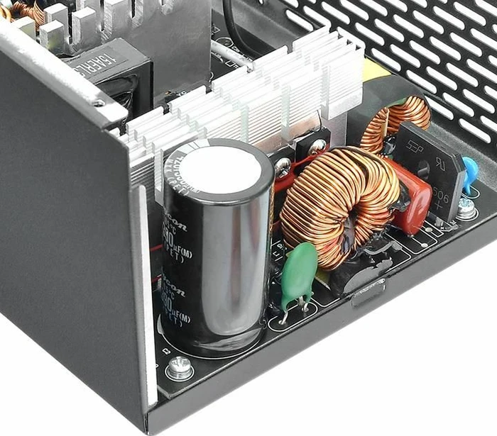 Thermaltake Smart BX1 750W, ATX 2.3