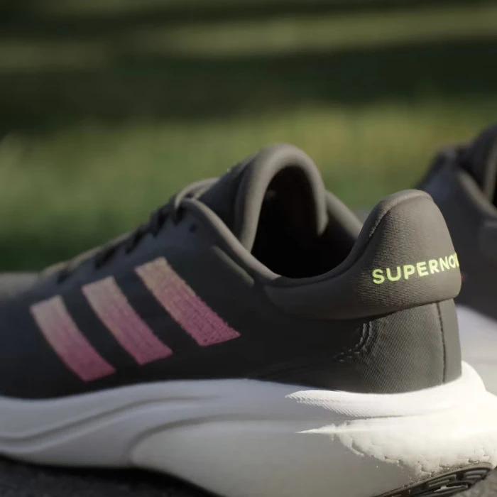 adidas Supernova 3 core black/pink fusion/lucid lemon (Damen)