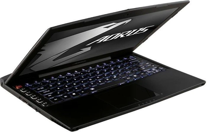 GIGABYTE AORUS X3 Plus V4-DECF1, Core i7-5700HQ, 8GB RAM, 250GB SSD, GeForce GTX 970M, DE