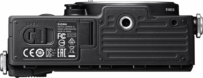 Sigma fp mit Objektiv Contemporary 45mm 2.8 DG DN für L-Mount