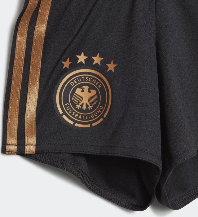 adidas FIFA WM 2022 Deutschland Mini Auswärtsausrüstung (Junior)