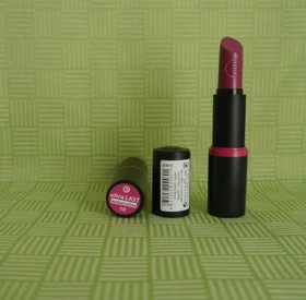 Essence Ultra Last Instant Color Lipstick pink candy, 3.5g