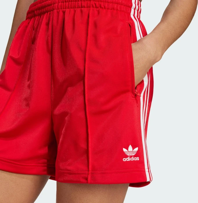 adidas Firebird Shorts better scarlet/white (Damen)