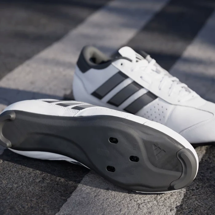 adidas Heritage Road cloud white/carbon