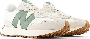 New Balance 327 moonbeam