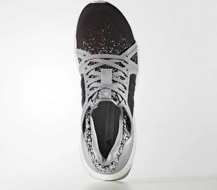 adidas Ultraboost silver metallic/solid grey/core black (Damen)