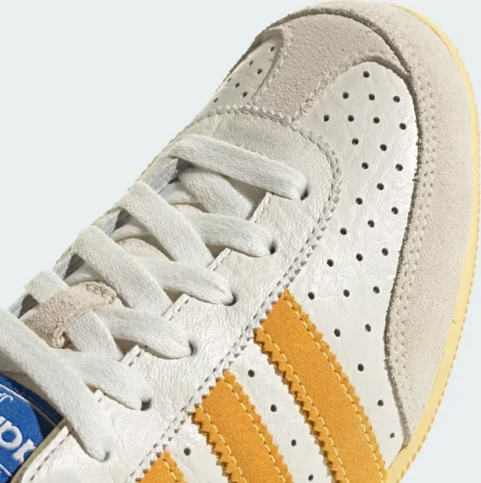 adidas Japan off white/spark/orange tint (Damen)