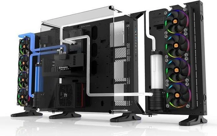 Thermaltake Core P7 schwarz, Glasfenster