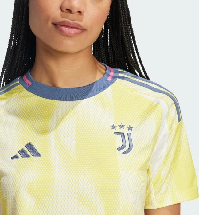adidas Juventus Turin 2024/2025 Auswärtstrikot pure sulfur (Damen)