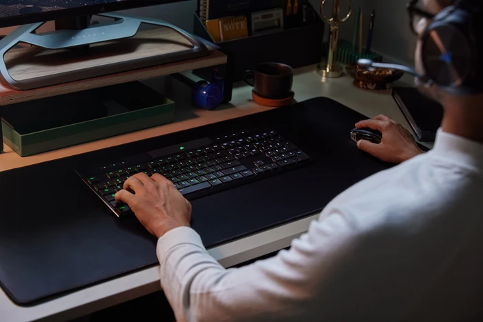 Corsair Gaming K100 AIR Wireless, MX RGB ULP Tactile, USB/Bluetooth, US