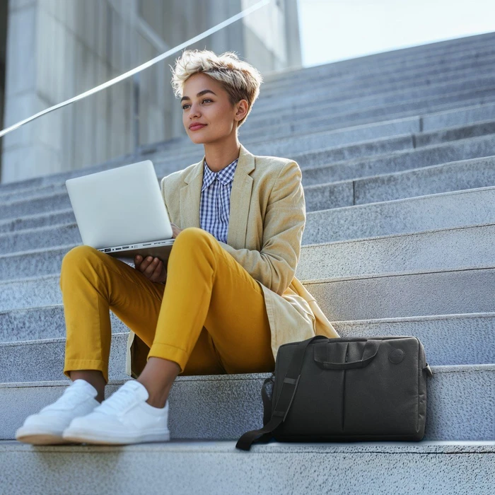 Hama Genua 15.6" Laptop-Tasche, schwarz